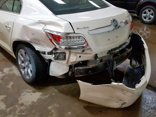 1G4GH5E39CF354099 - 2012 BUICK LACROSSE P WHITE photo 9