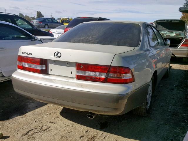 JT8BF28G810315679 - 2001 LEXUS ES 300 SILVER photo 4