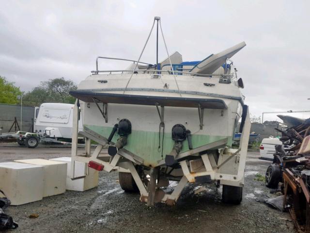 AHT29966M80F - 2000 R-VISION BOAT WHITE photo 4