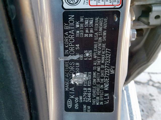 KNDJE723277323277 - 2007 KIA SPORTAGE E GRAY photo 10