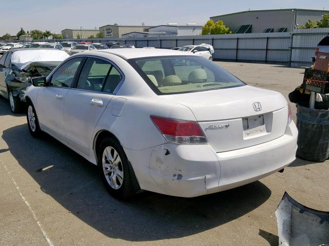 1HGCP264X9A072802 - 2009 HONDA ACCORD LXP WHITE photo 3