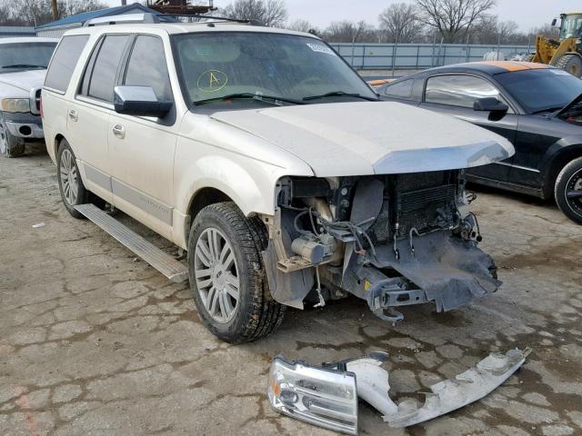 5LMFU27518LJ06391 - 2008 LINCOLN NAVIGATOR 白色 照片 1