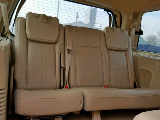 5LMFU27518LJ06391 - 2008 LINCOLN NAVIGATOR 白色 照片 9