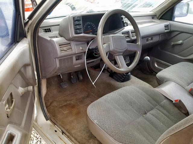 JAACL11L2S7201743 - 1995 ISUZU CONVENTION BEIGE photo 9