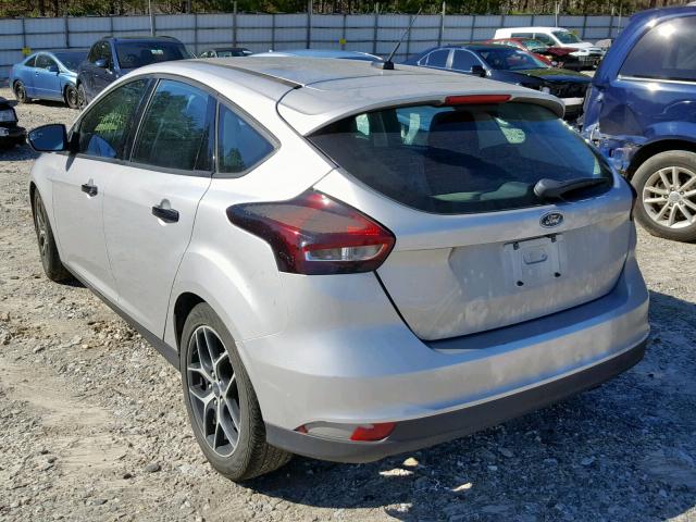 1FADP3K2XGL389337 - 2016 FORD FOCUS SE GRAY photo 3