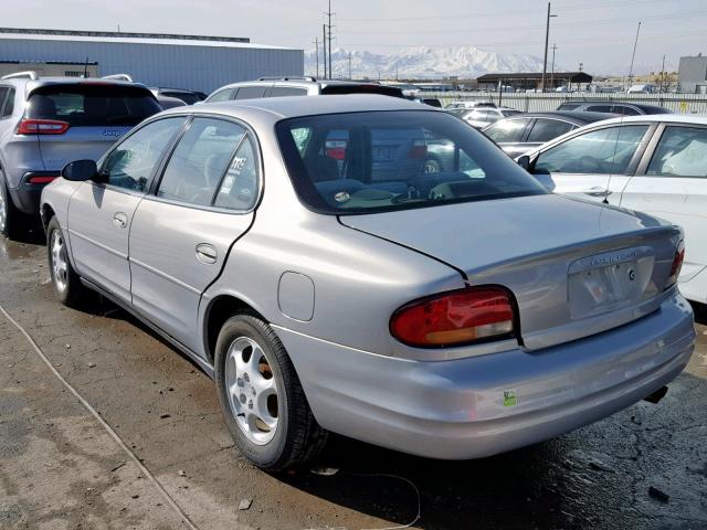 1G3WH52K6WF314949 - 1998 OLDSMOBILE INTRIGUE SILVER photo 3