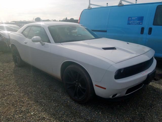 2C3CDZAG8JH131566 - 2018 DODGE CHALLENGER SXT  photo 1