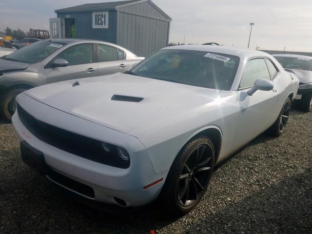 2C3CDZAG8JH131566 - 2018 DODGE CHALLENGER SXT  photo 2