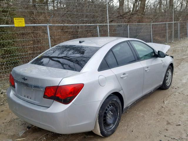 1G1PA5SG8D7277830 - 2013 CHEVROLET CRUZE LS SILVER photo 4