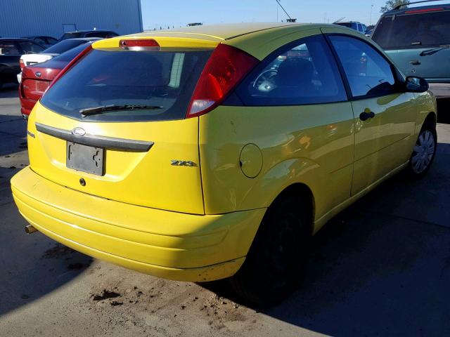 3FAFP31NX5R112142 - 2005 FORD FOCUS ZX3 YELLOW photo 4