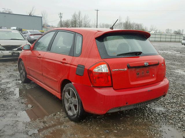 KNAFE162875004818 - 2007 KIA SPECTRA5 S RED photo 3