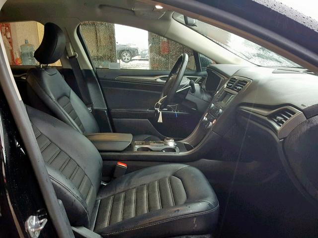 3FA6P0LU9HR314705 - 2017 FORD FUSION SE BLACK photo 5