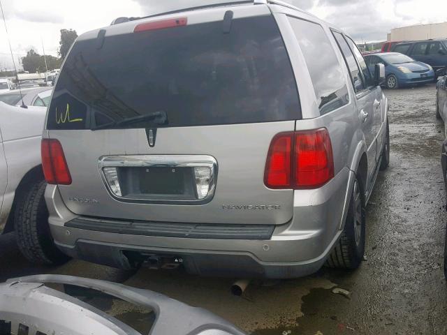 5LMFU27R04LJ22143 - 2004 LINCOLN NAVIGATOR Күміс фото 4