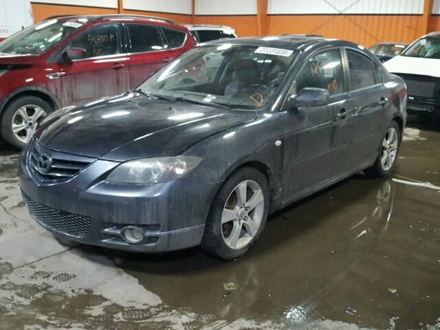 JM1BK123961539235 - 2006 MAZDA 3 S GRAY photo 2