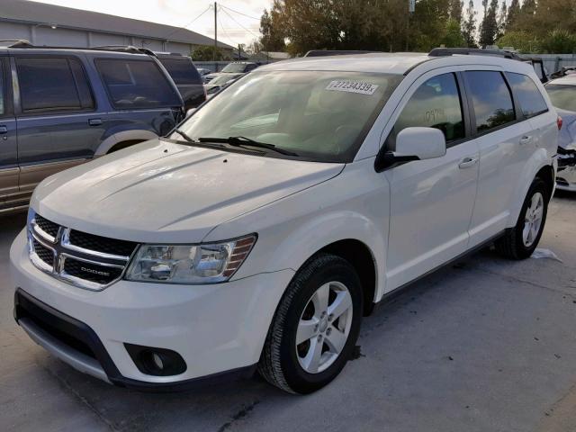 3D4PG1FGXBT562114 - 2011 DODGE JOURNEY MA WHITE photo 2