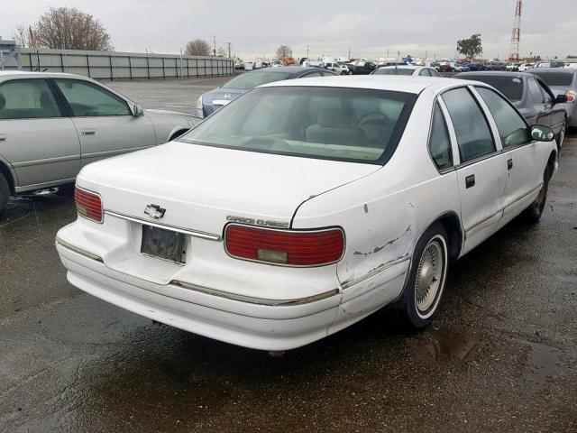 1G1BL52W8TR132902 - 1996 CHEVROLET CAPRICE CL WHITE photo 4