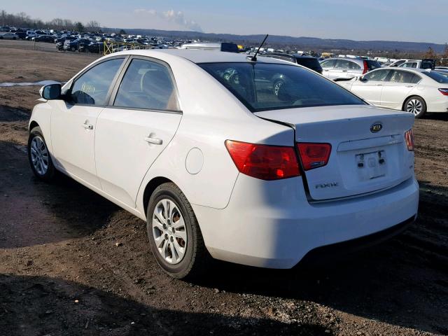 KNAFU4A23A5184907 - 2010 KIA FORTE EX WHITE photo 3