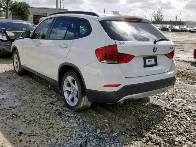 WBAVM1C59FV319154 - 2015 BMW X1 SDRIVE2 WHITE photo 3