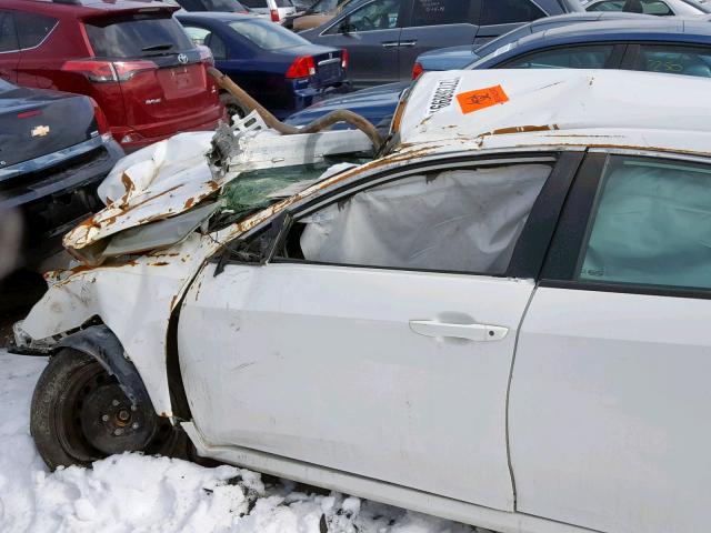 2HGFC2F54GH036023 - 2016 HONDA CIVIC LX WHITE photo 9