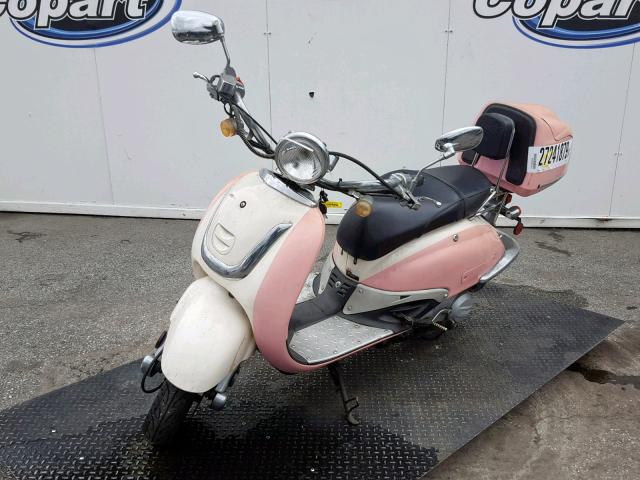 L5YTCKPA6B1136301 - 2011 ZHON SCOOTER PINK photo 2