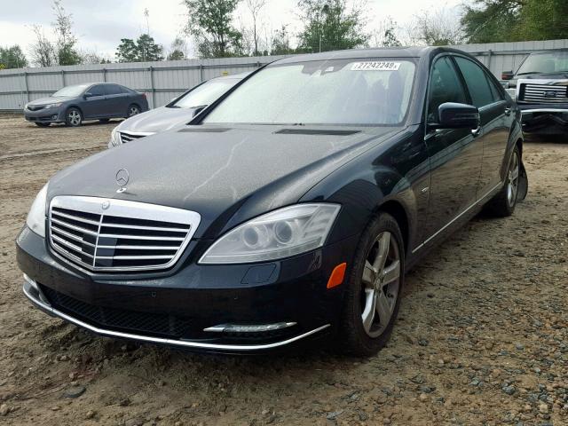 WDDNG7DB1CA422210 - 2012 MERCEDES-BENZ S 550 BLACK photo 2