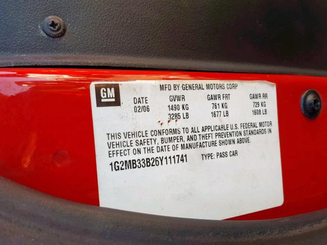 1G2MB33B26Y111741 - 2006 PONTIAC SOLSTICE RED photo 10