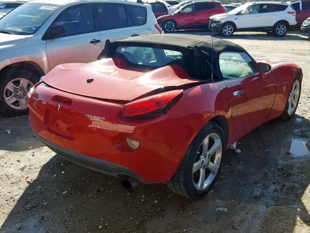 1G2MB33B26Y111741 - 2006 PONTIAC SOLSTICE RED photo 4