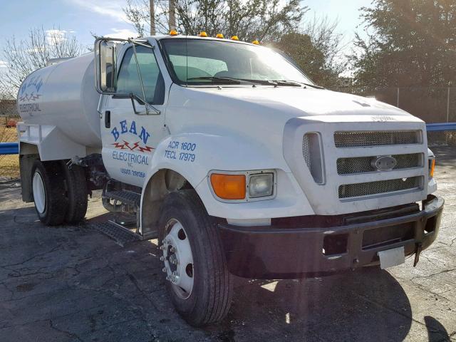 3FRNF65E87V511052 - 2007 FORD F650 SUPER WHITE photo 1