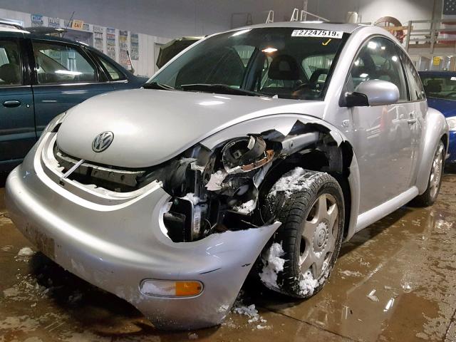 3VWCK21C81M468968 - 2001 VOLKSWAGEN NEW BEETLE Silber Foto 2