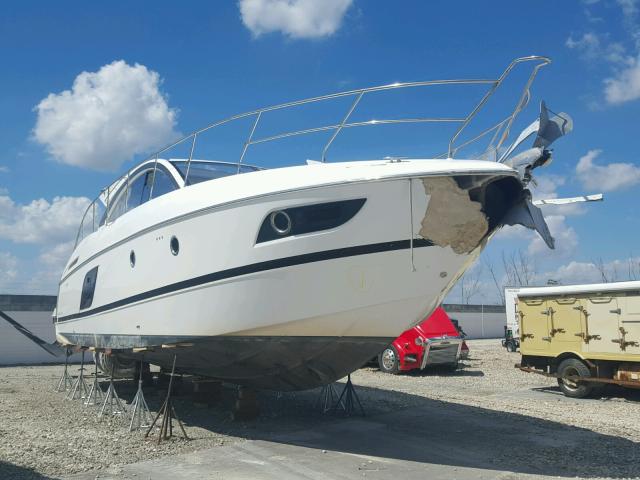 BEYDF104K617 - 2017 BENE BOAT WHITE photo 1