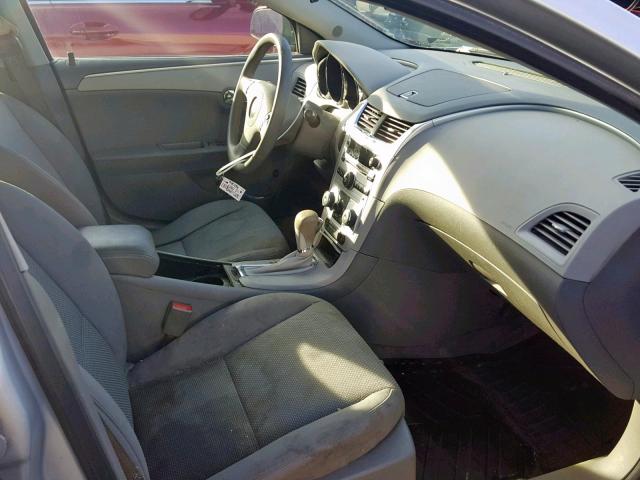 1G1ZB5E02CF253208 - 2012 CHEVROLET MALIBU LS SILVER photo 5