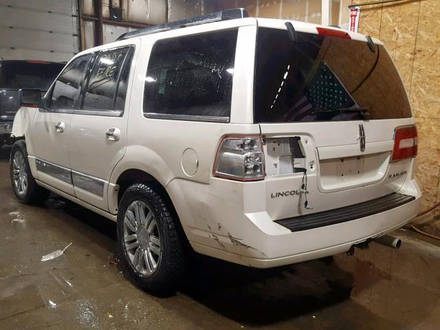 5LMFU28547LJ24266 - 2007 LINCOLN NAVIGATOR 白色 照片 3