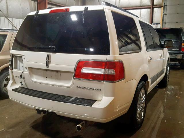 5LMFU28547LJ24266 - 2007 LINCOLN NAVIGATOR 白色 照片 4