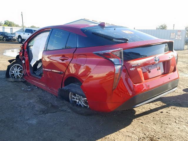 JTDKBRFU7H3052284 - 2017 TOYOTA PRIUS RED photo 3