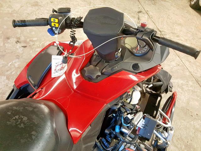 2BPSDNAA1AV000007 - 2010 SKI DOO GSX SPORT RED photo 5