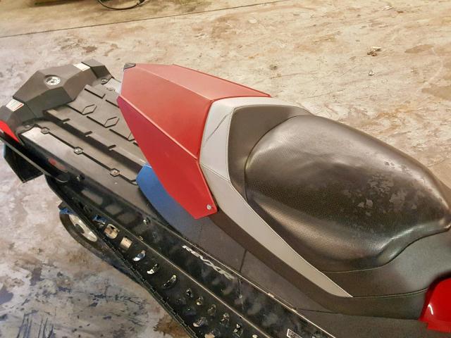 2BPSDNAA1AV000007 - 2010 SKI DOO GSX SPORT RED photo 6