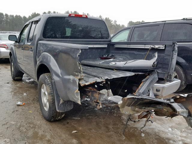 1N6AD07W65C402756 - 2005 NISSAN FRONTIER C GRAY photo 3