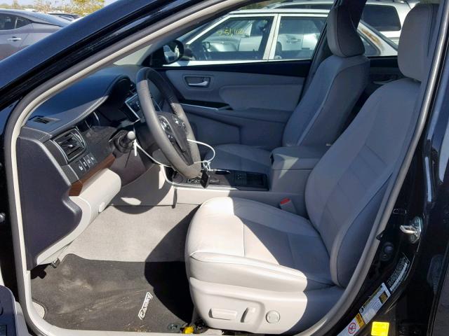 4T1BF1FK2HU800501 - 2017 TOYOTA CAMRY LE BLACK photo 5