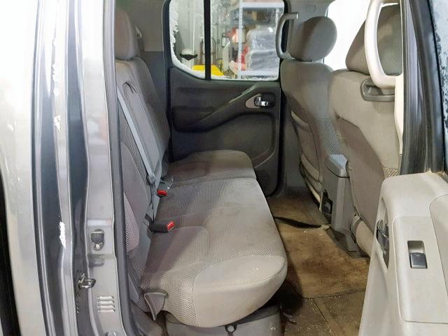 1N6AD09W17C407508 - 2007 NISSAN FRONTIER C GRAY photo 6