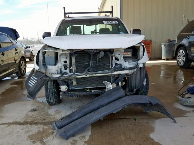 5TENX4CN7AZ674874 - 2010 TOYOTA TACOMA WHITE photo 9