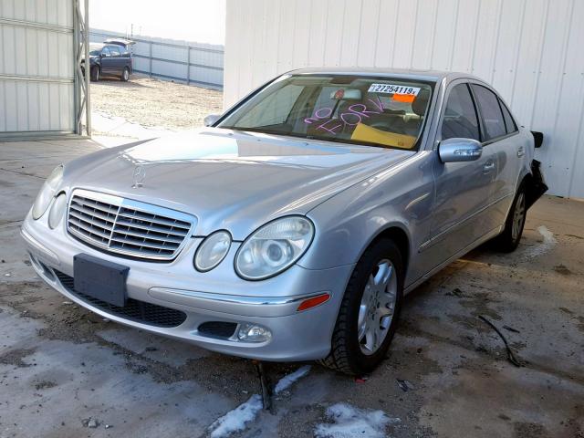 WDBUF65J14A535115 - 2004 MERCEDES-BENZ E 320 SILVER photo 2