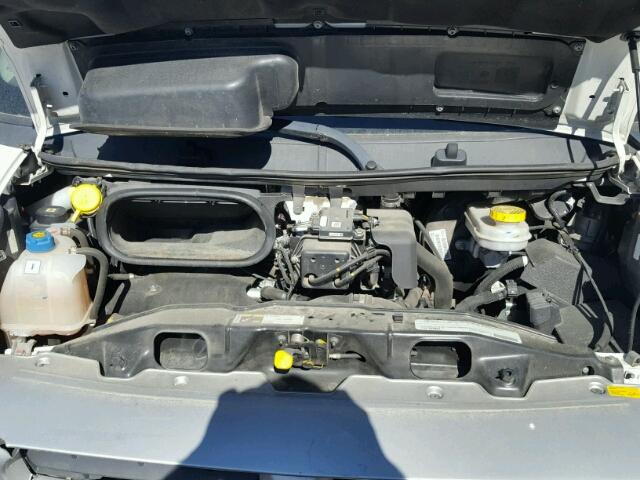 3C6URVJDXFE506805 - 2015 RAM PROMASTER 白色 照片 7