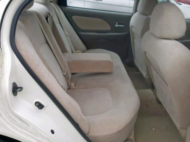 KMHWF25H34A057520 - 2004 HYUNDAI SONATA GL WHITE photo 6