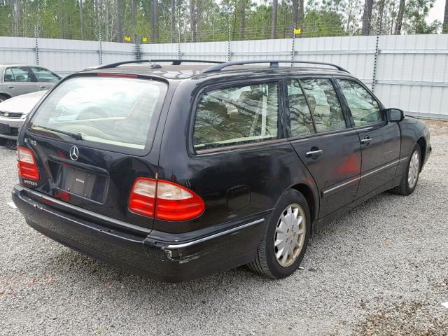 WDBJH65J01B275793 - 2001 MERCEDES-BENZ E 320 BLACK photo 4