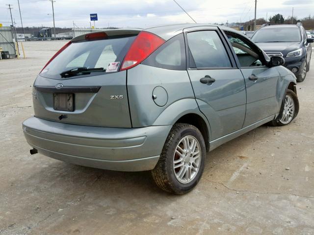 3FAFP37N45R147914 - 2005 FORD FOCUS ZX5 GREEN photo 4