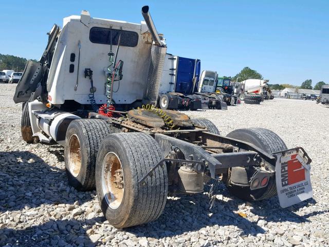 1FUJA6CG47LY46436 - 2007 FREIGHTLINER CONVENTION WHITE photo 3