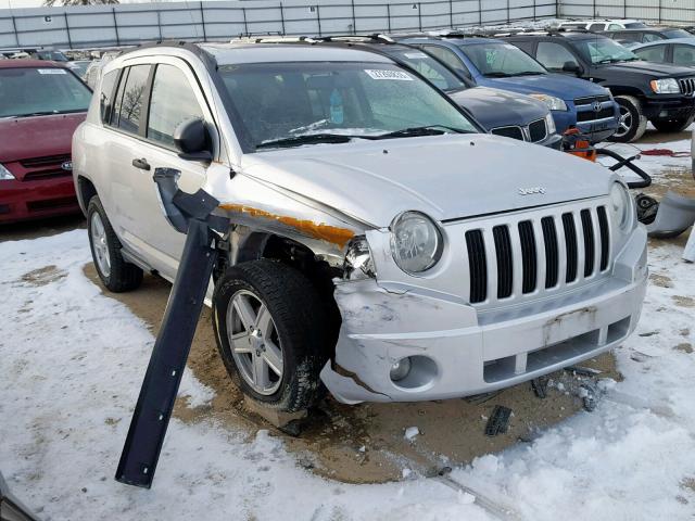 1J8FF47W87D584413 - 2007 JEEP COMPASS SILVER photo 1