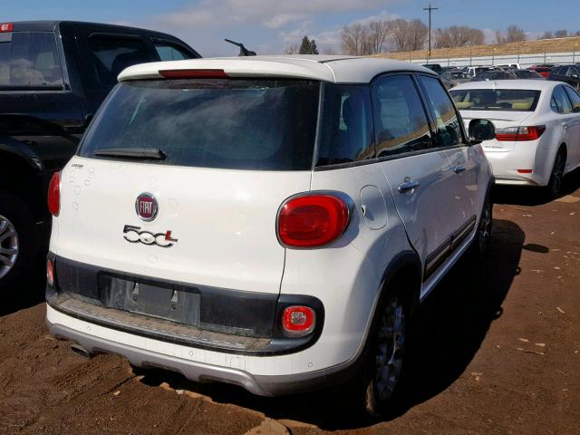 ZFBCFADH7EZ021127 - 2014 FIAT 500L TREKK WHITE photo 4