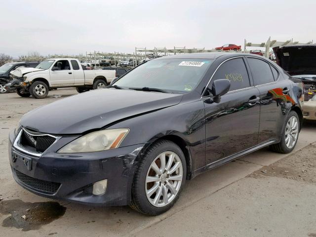 JTHCK262462000428 - 2006 LEXUS IS 250 BLACK photo 2