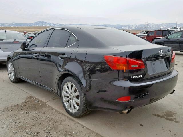 JTHCK262462000428 - 2006 LEXUS IS 250 BLACK photo 3